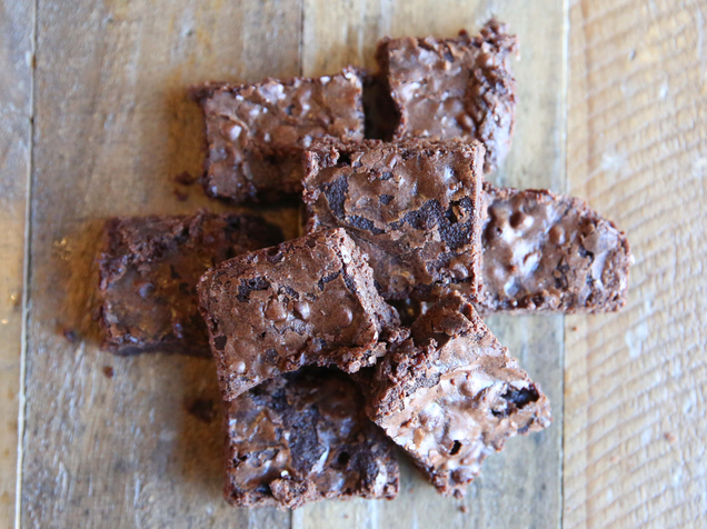Illustration for article titled Katharine Hepburn’s brownies are as badass as she was